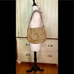 🔥Tusk Leather Convertible Bag🔥